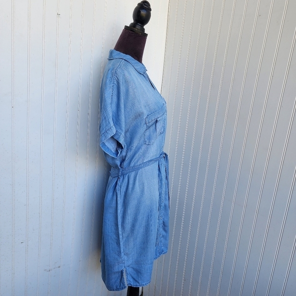 H&M Denim Women's Dress  Blue Denim Snap Buttons Short Sleeve Tie Sz 4 - Picture 6 of 15